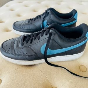 Nike Sneakers Size 11